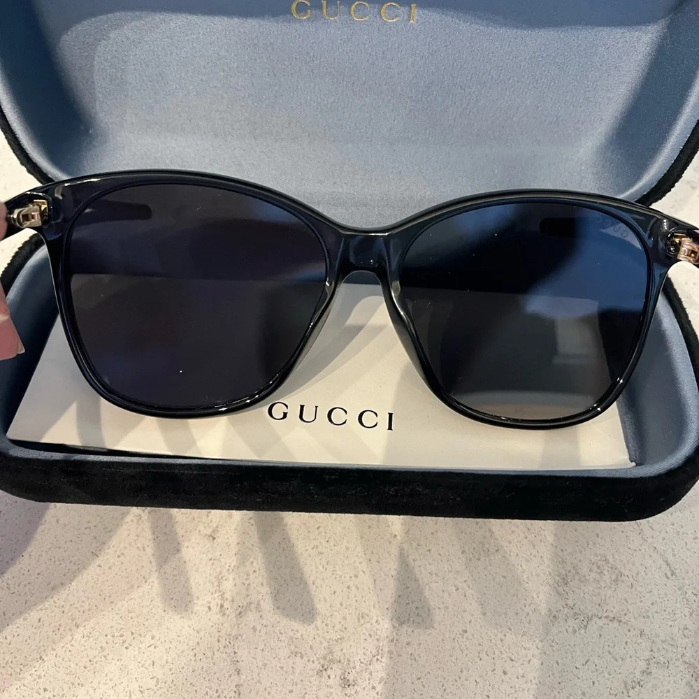 Gucci Eyewear Round Frame Sunglasses Black - Picture 9 of 11